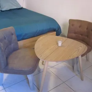  Appartement Studio Refait A Neuf Avec La Fibre